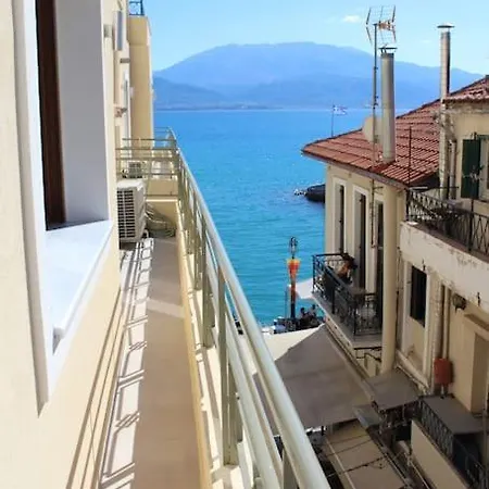 Vip Lepanto Castle Suites Nafpaktos Extérieur photo