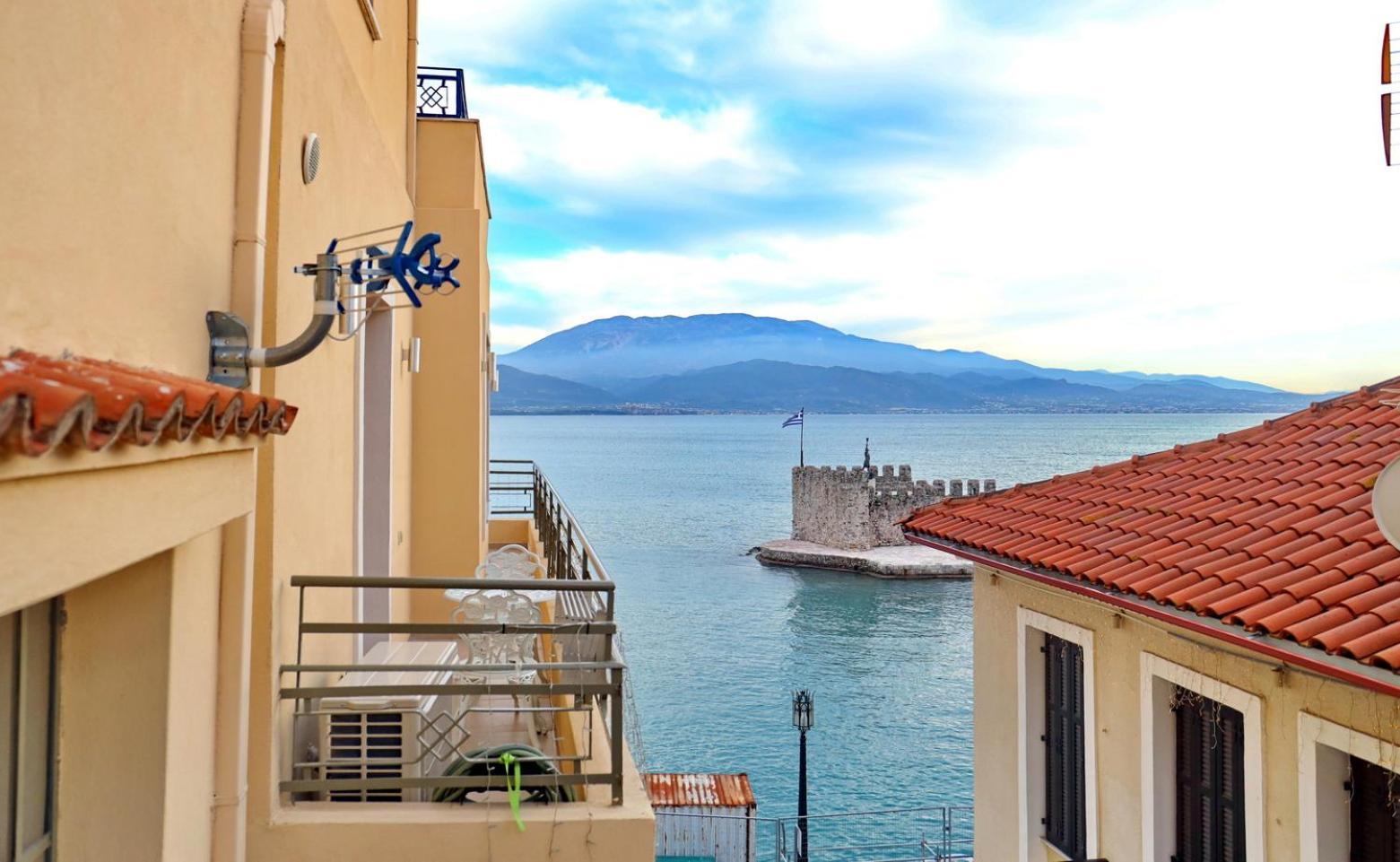 Vip Lepanto Castle *